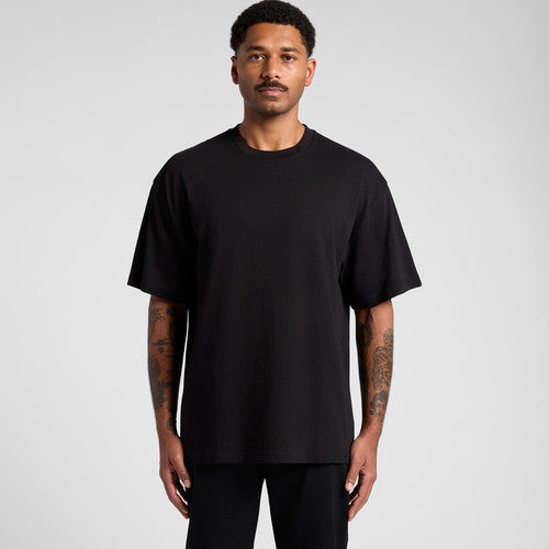 Black oversized t-shirt with crew neck and short sleeves, made of cotton.
