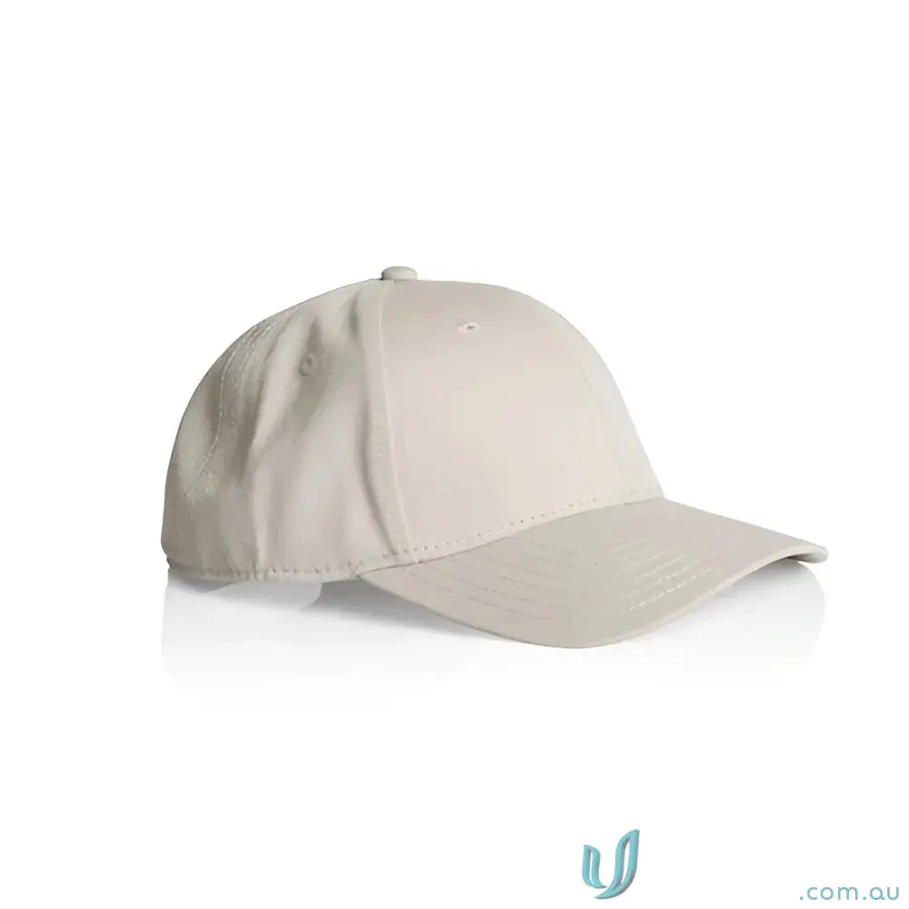 Plain light-colored snapback cap with curved peak and tonal under-peak lining