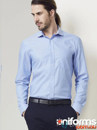 Light blue long-sleeved work uniform shirt made of premium cotton with chest pocket