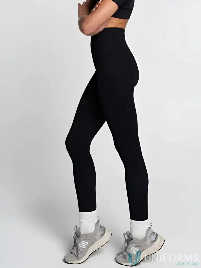 Black high-waisted leggings from Seamless Invicible Scrunch Onyx Leggings for workwear
