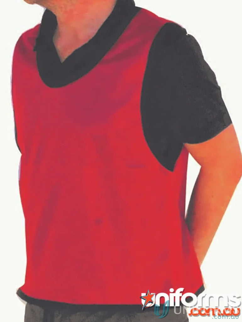 Red sports mesh training vest perfect for sports mesh training sessions