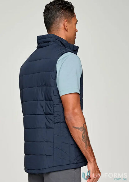 Men’s navy blue sustainable insulated puffer vest made from recycled PET bottles
