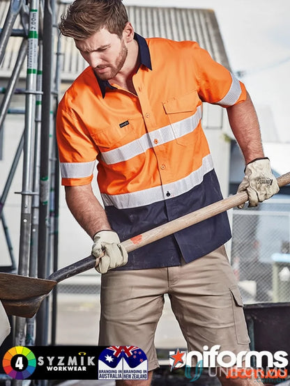Man in Syzmik men’s rugged vis taped short sleeve shirt zw835 with hi-vis work look