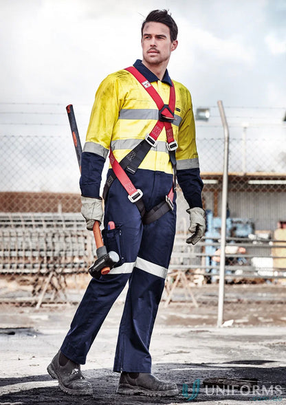 Construction worker in Syzmic Men’s Rugged Hivis Cooling Taped Overalls staying cool