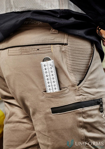 Syzmic Men’s Streetworx stretch pant with ruler and stretch pleating details