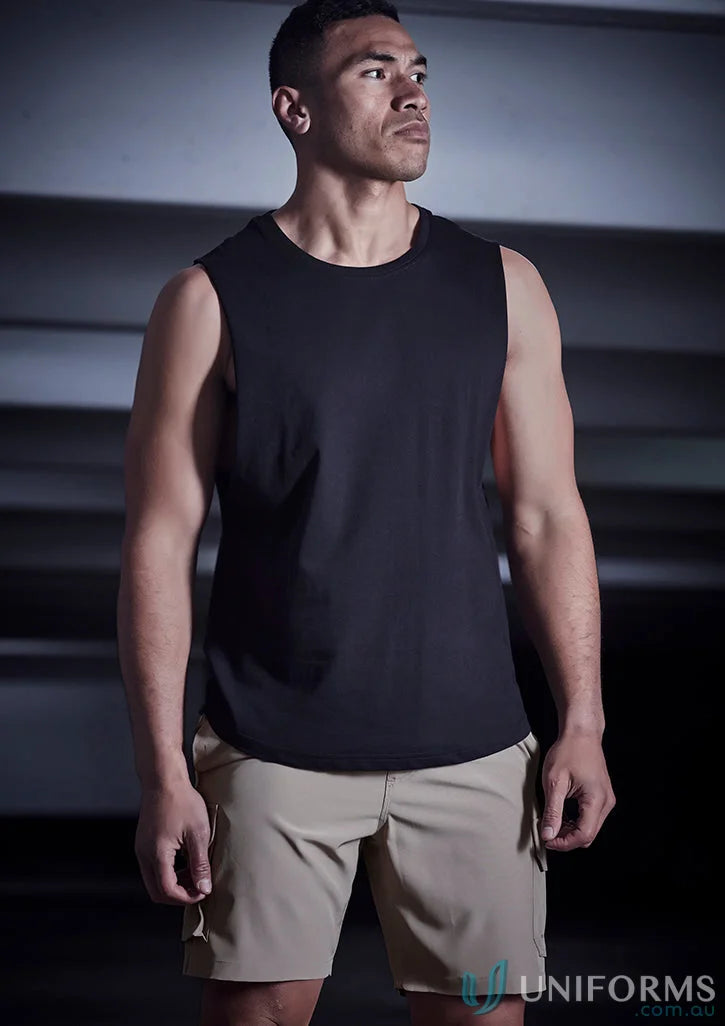 Man in black tank top and khaki shorts wearing Syzmik Men’s Streetworx board shorts