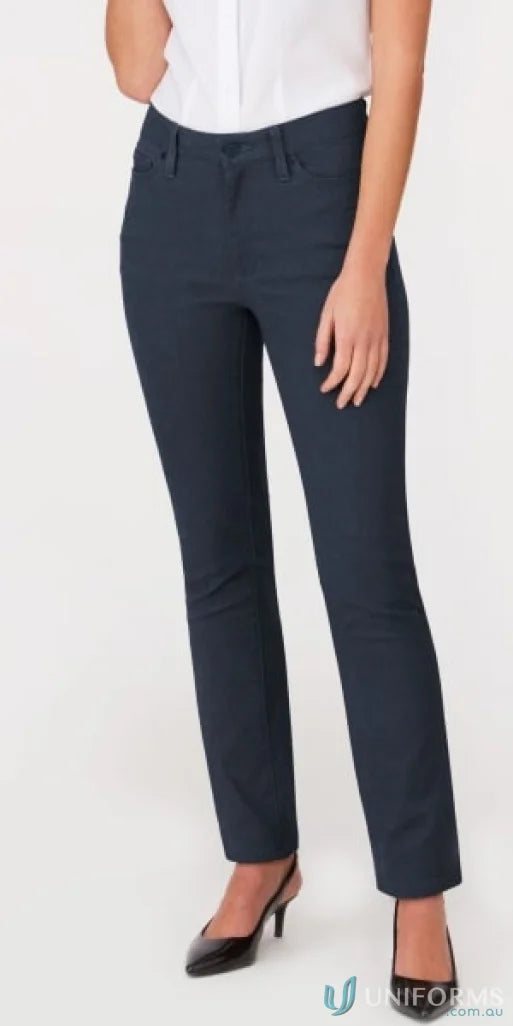 Person in The Ladies R Jeans with elastic waist, perfect fit, dark blue straight-leg pants