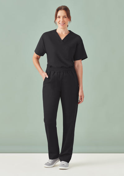 Black v-neck scrub top with unisex Pulse straight leg scrub pant