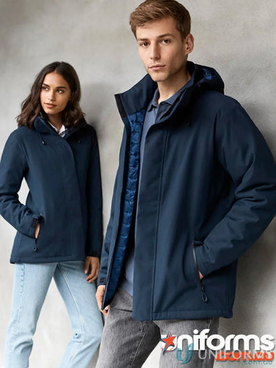 Matching navy blue men’s eclipse jacket with waterproof design and luxury quilted lining