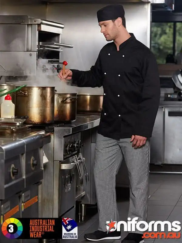 Male chef in black jacket and pinstriped pants wearing cp01 chef’s pants with elastic waistband