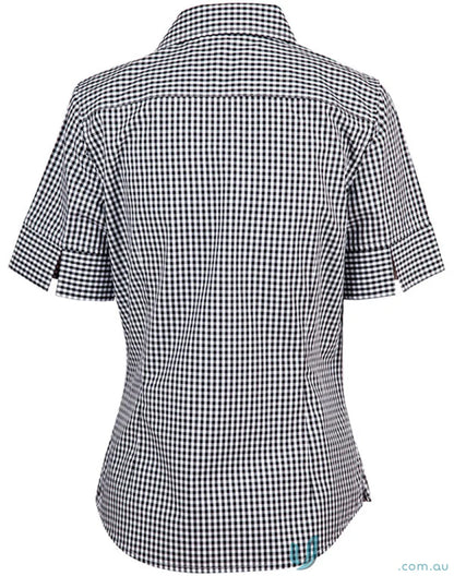Winning Spirit Ladies gingham check short-sleeved shirt, perfect blend of style and comfort