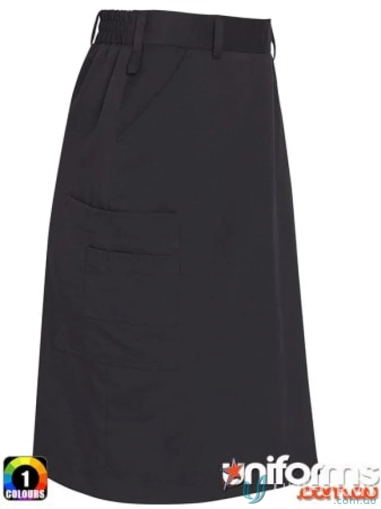 Black knee-length utility cargo skirt with pleats and pockets in 2-way stretch fabric