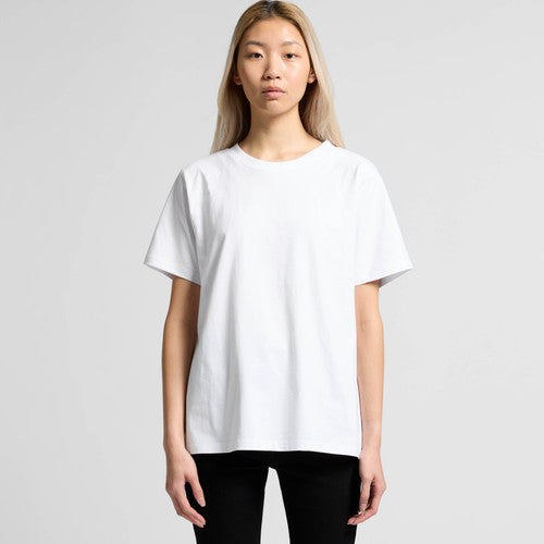 White oversized classic minus tee with black leggings