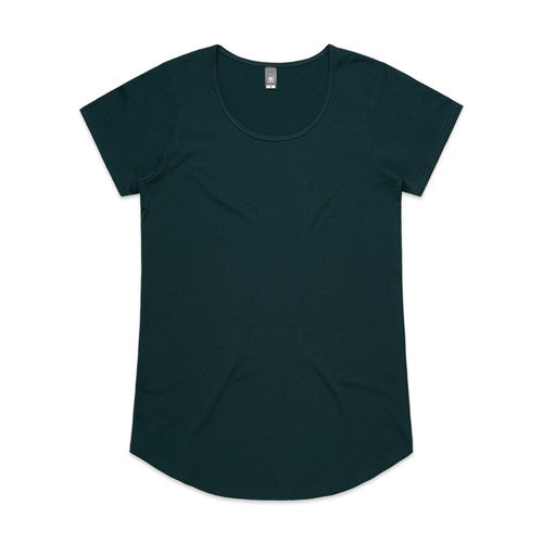 Dark green scoop neck t-shirt with short sleeves and a relaxed fit.