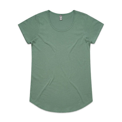 Olive green t-shirt with scoop neck and short sleeves, made of soft cotton.