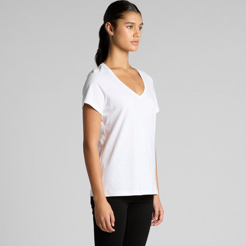 Women’s premium v-neck tee in white with black leggings for everyday comfort