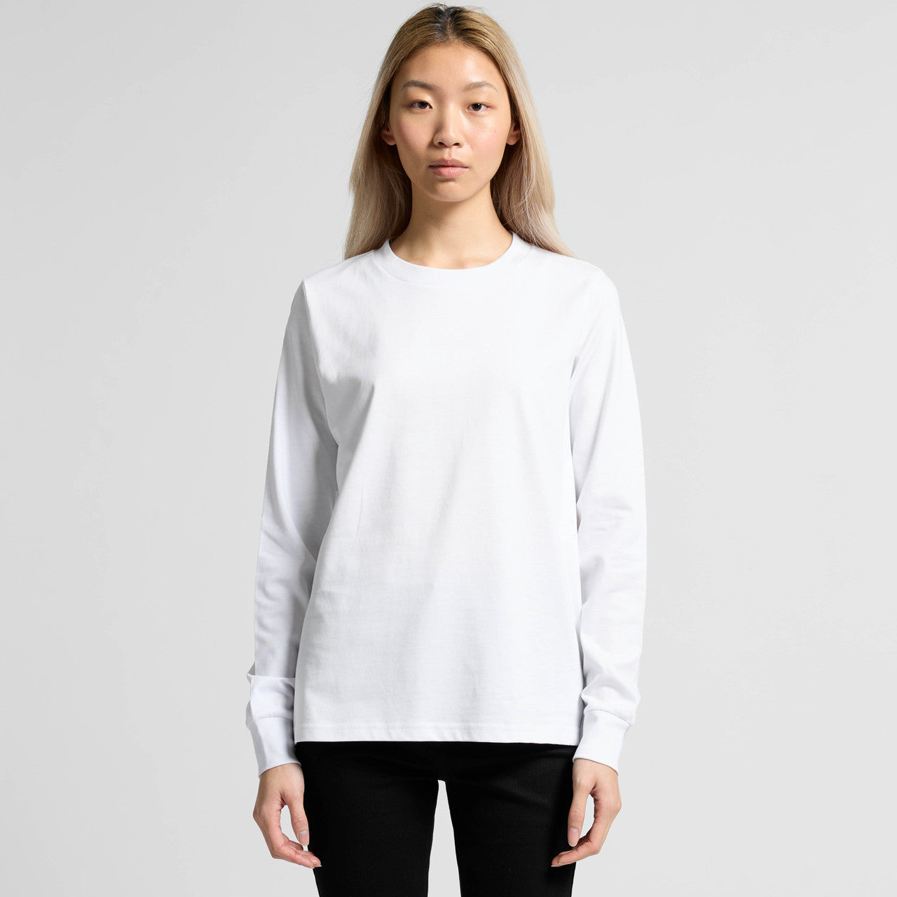 White versatile long sleeve tee: cotton crew neck sweatshirt with ribbed cuffs