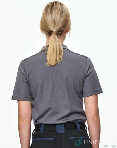 Woman in gray XStreet TrueDry Tee with unique shoulder panel and shoulder panel stitching