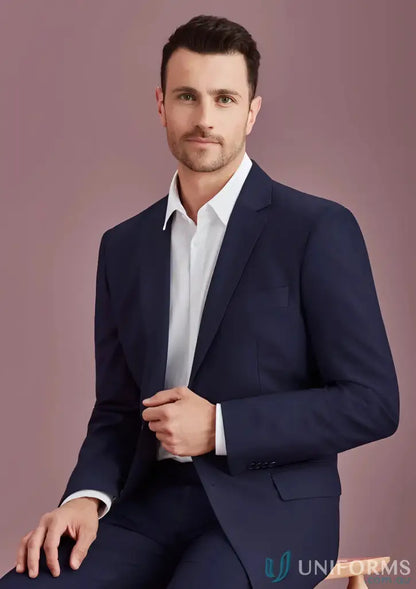 Men’s Siena navy blue suit jacket with non-functional sleeve buttons and stylish design