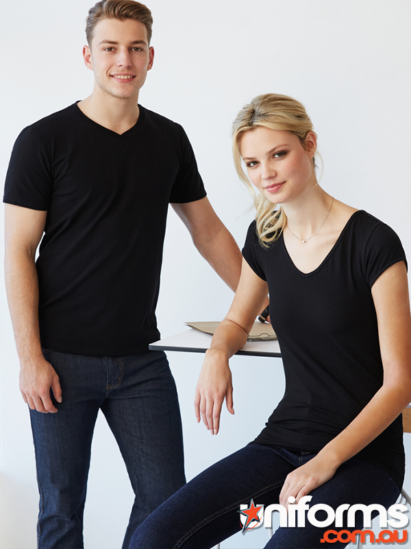 Winning Spirit Viva Tee (T403M) - Ideal for team uniforms, this tee offers a modern fit and durability.